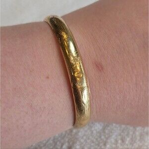 Vintage Elegant 14k Gold Bangle Engraved Bracelet
